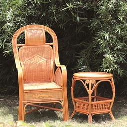 冰爽透氣,護(hù)腰又護(hù)頸 坐著藤椅消夏好愜意